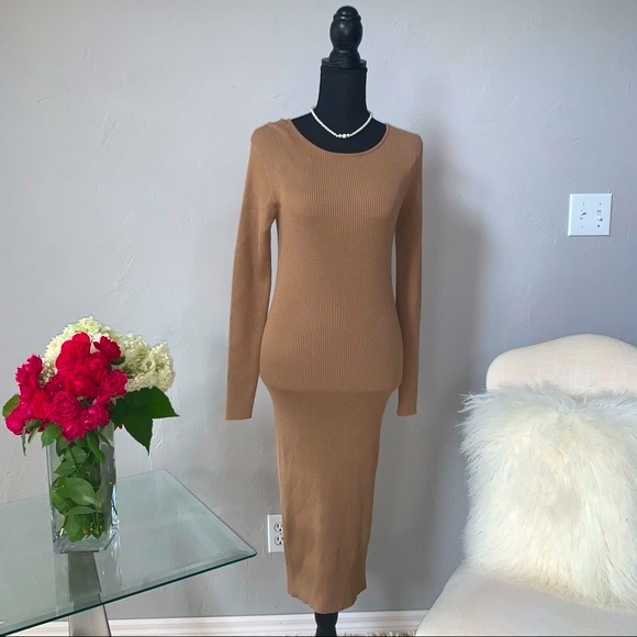 Forever 21 Long Sleeve Dress - Picture 1 of 2